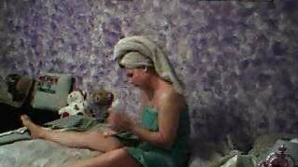 Cālīte nodarbojas ar anālo seksu ar savu meistaru