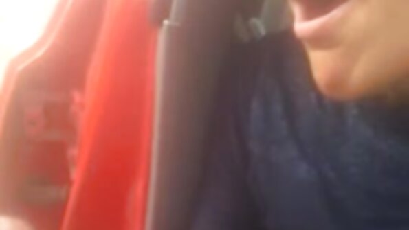 Cālis ir fucked, grūti, smiling, dzeršana uz vietas, kamera, ar, gailis, pa, mouth